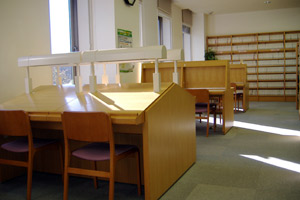岩見沢市立図書館の自習室
